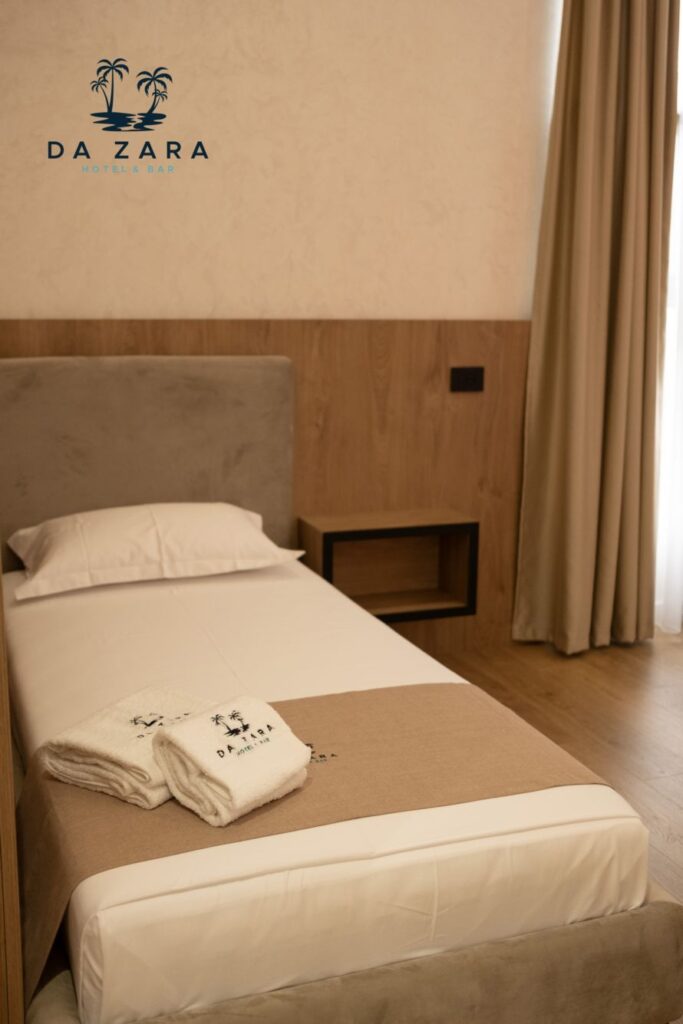 room3dazarahotel (12)